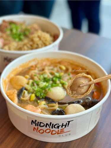 Comentarii opinii despre Midnight Noodle Club