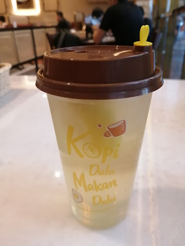 Comentarii opinii despre OLDTOWN White Coffee (Square 2)