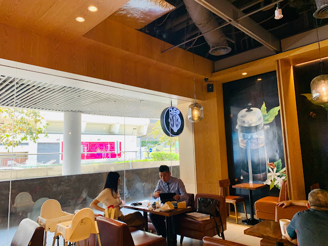 J.Co Donuts & Coffee - Tampines Mall - Hospitality and gastronomy