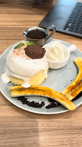 Flipper's Westgate - Singapore