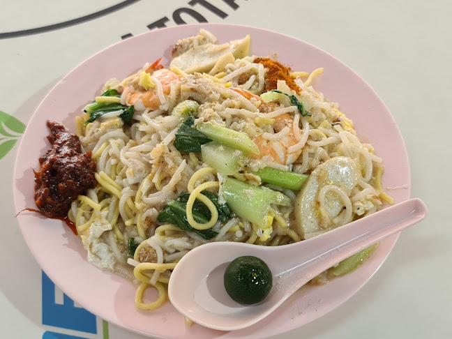 亚榮 Hokkien Prawn Noodle-Fried Kway Tiao-Fried Prawn Mee