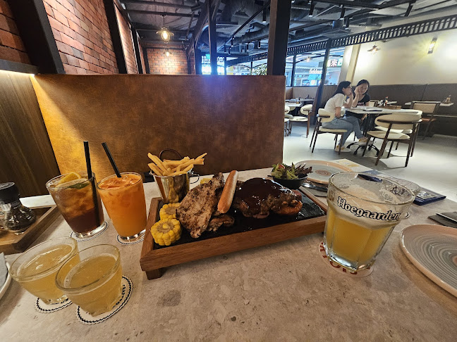 COLLIN'S® Tampines 1 - Hospitality and gastronomy