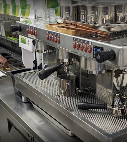 Presotea Singapore (West Mall) - Singapore