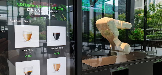 Opinii despre RazerCafe în Singapore - Hospitality and gastronomy