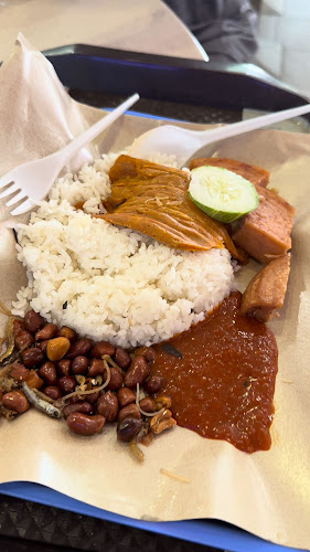 Comentarii opinii despre Tiong Bahru Market