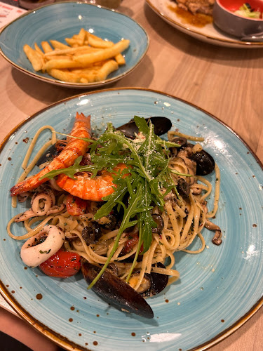 1 Woodlands Square, #02-11, Singapore 738099