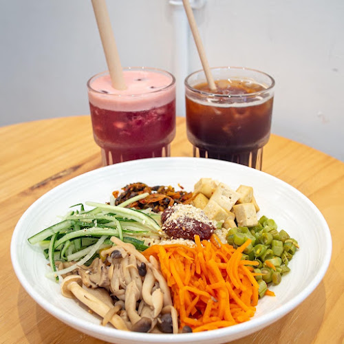 Opinii despre Lilac Oak | Vegan Café & Bakes în Singapore - Hospitality and gastronomy