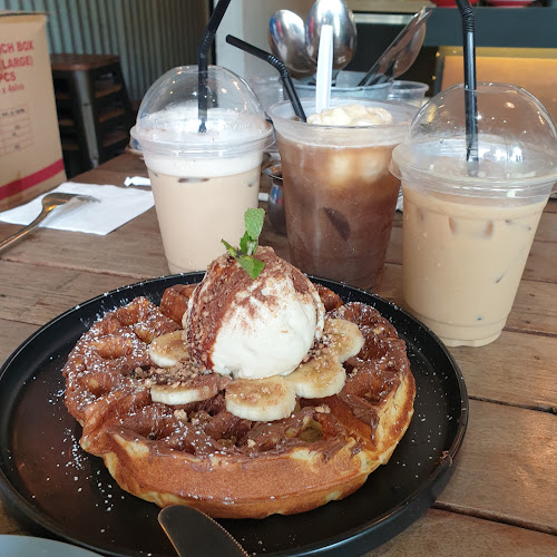 Refuel Cafe - Hospitality and gastronomy