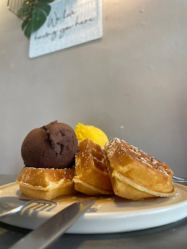 Three's A Crowd - Singapore