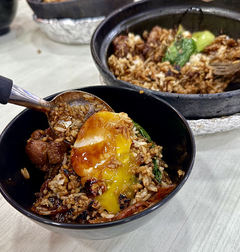 Comentarii opinii despre Golden Chef SG JB Claypot Rice / JB Mee Hoon Kueh