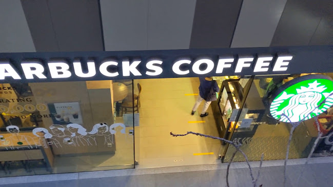 Starbucks JEM - Singapore