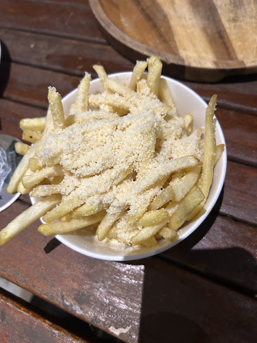 High Tide Bistro and Bar