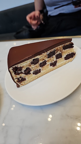 78 Airport Blvd., #02 - 253, Singapore 819666