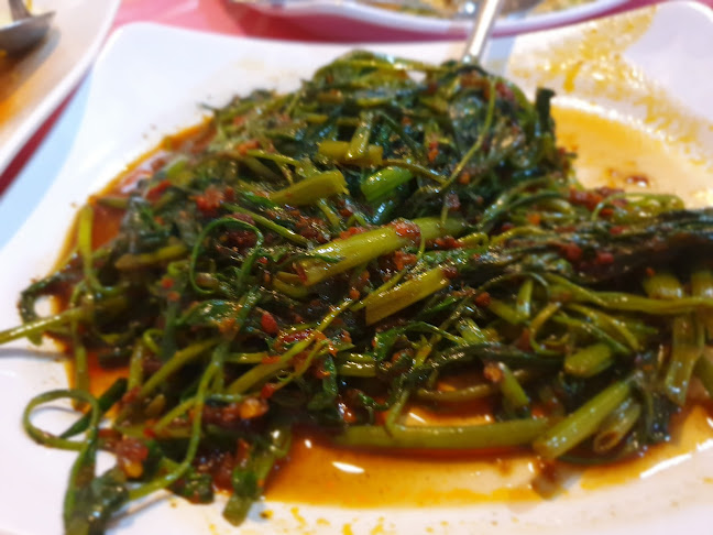 Forture Seafood Steam Boat - Hospitality and gastronomy