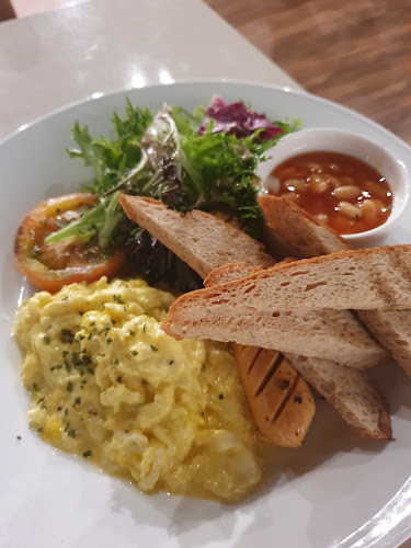 Opinii despre LUNA Concept în Singapore - Hospitality and gastronomy