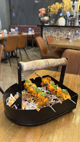 723 E Coast Rd, Singapore 459071