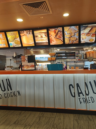 Opinii despre Popeyes Kallang Wave Mall în Singapore - Hospitality and gastronomy