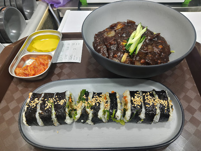 450 Clementi Ave 3, #01-271, Singapore 120450