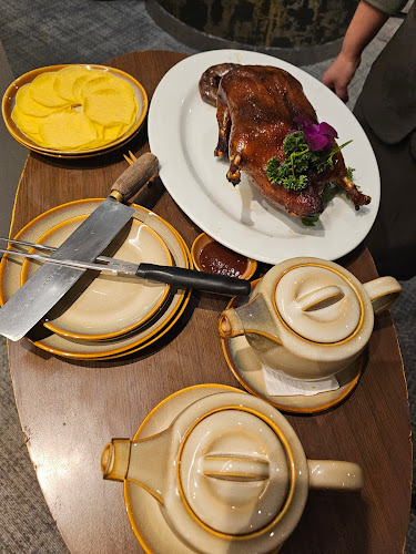 JIA WEI CHINESE RESTAURANT - Hospitality and gastronomy