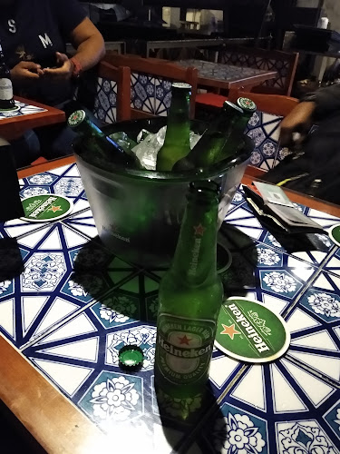 Opinii despre Sahara Bar & Restaurant în Singapore - Hospitality and gastronomy