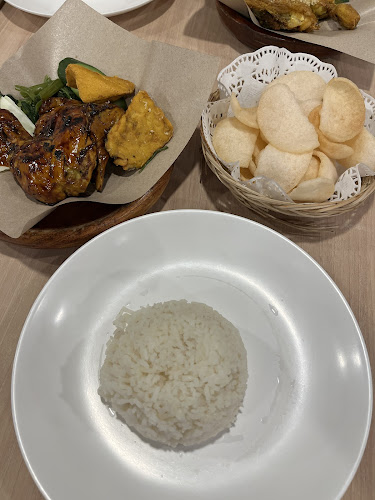 Ayam Penyet Ria - Lucky Plaza - Singapore