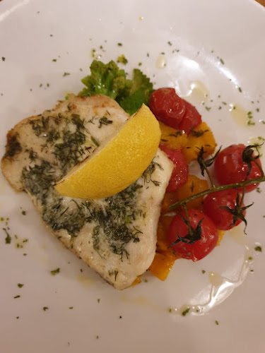 1 HarbourFront Walk, #01-106/107 VivoCity, Singapore 098585