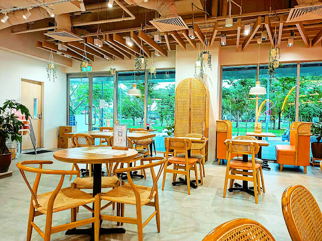 Lotus Café 蓮心食坊 - Singapore