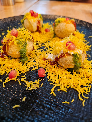 3 Gateway Dr, #02-28 Westgate, Singapore 608532