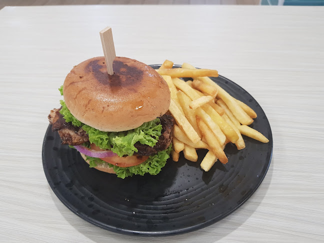 2 Joo Chiat Rd, #01-1127 Chew n Chat Food Court, Joo Chiat Complex, Singapore 420002