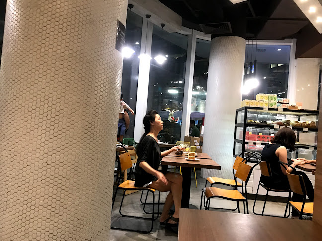 Opinii despre Cedele Bakery Kitchen - The Star Vista în Singapore - Hospitality and gastronomy