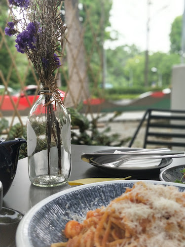 Opinii despre Symmetry în Singapore - Hospitality and gastronomy