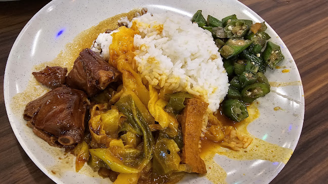 Ipoh Zai Mixed Veg Rice