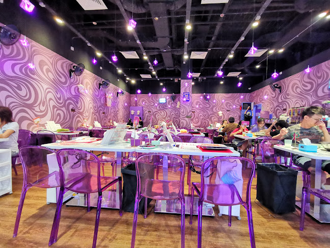 Shi Li Fang - Singapore