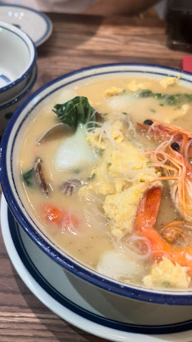 Chicken Pie Kitchen (formerly Don's Pie & Cake) - Hospitality and gastronomy