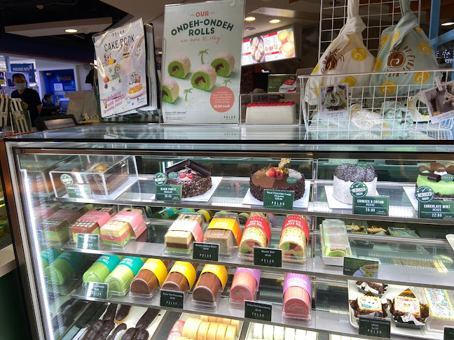 Polar Puffs & Cakes - Singapore