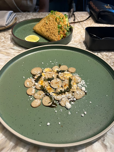 Opinii despre Analogue în Singapore - Hospitality and gastronomy