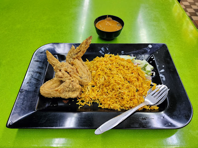 ALI'S PRATA PTE LTD (UBI) - Singapore