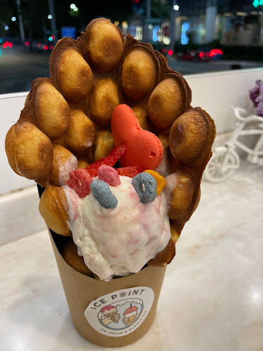 176 Orchard Rd, #01-105 The Centrepoint, Singapore 238843