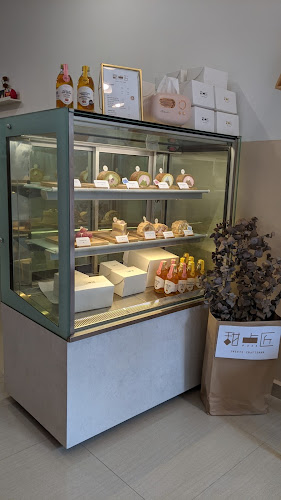 Sweets Craftsman - Hospitality and gastronomy