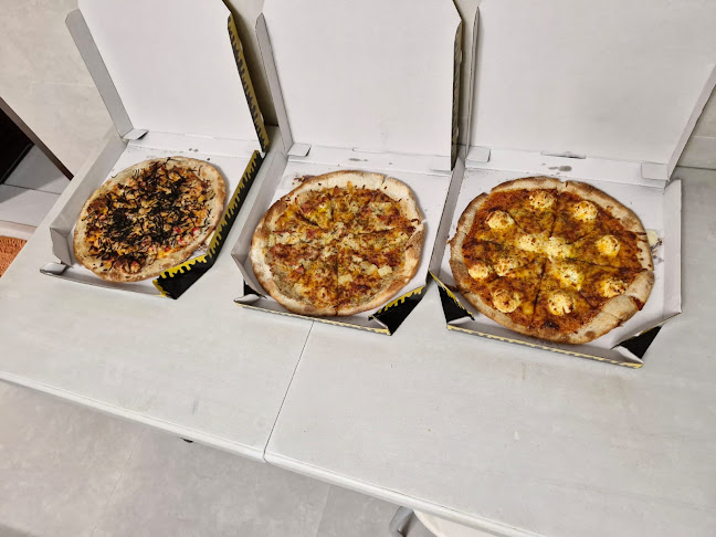 Overly Cheezy - Singapore