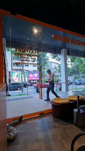 Yeast Side - Sourdough Pizza & Craft Beer (Farrer Park) - Hospitality and gastronomy