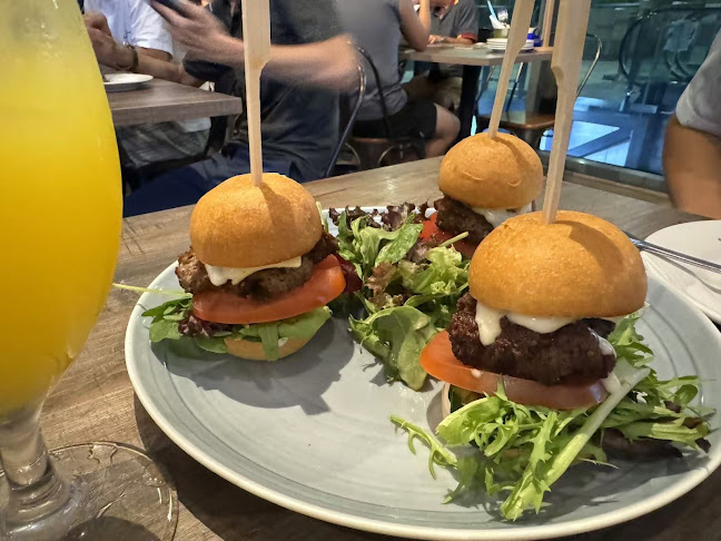 Comentarii opinii despre Lazy Lizard - The Promenade