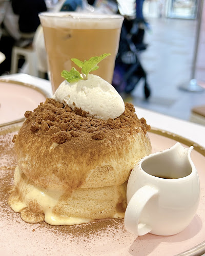 Comentarii opinii despre Fluff Stack (Tampines 1)