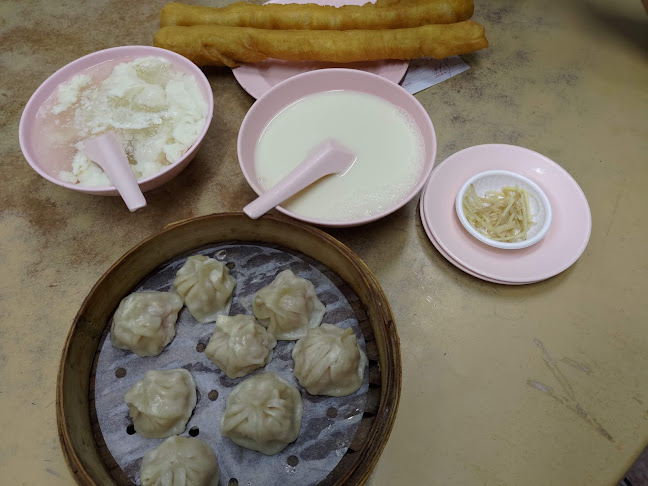 Yong He Eating House (Singapore) - Hospitality and gastronomy