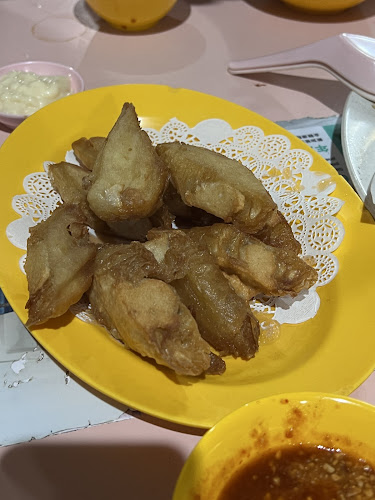 Hai Chang Fish Head Steamboat - Hospitality and gastronomy