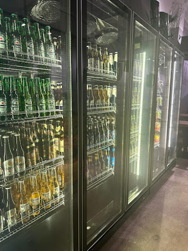 Waiting Bar & Restaurant - Hospitality and gastronomy