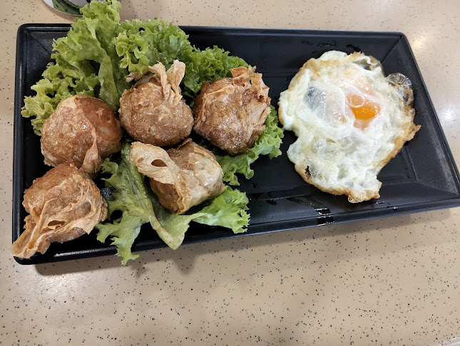 Opinii despre Kimly Zi Char (Blk 147 Serangoon North) în Singapore - Hospitality and gastronomy