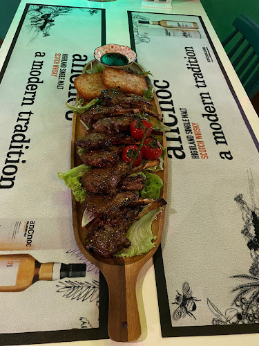 Opinii despre Cheeers Bistro & Bar în Singapore - Hospitality and gastronomy