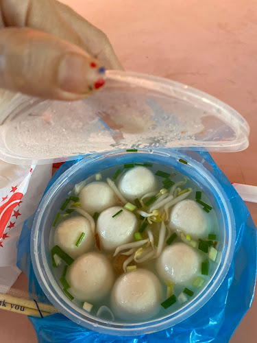 Xiang Xiang Fishball Noodle - Hospitality and gastronomy