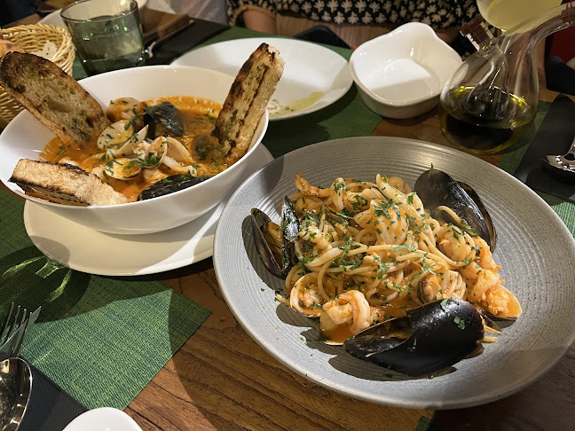 La Bettola Pizza & Grill - Hospitality and gastronomy